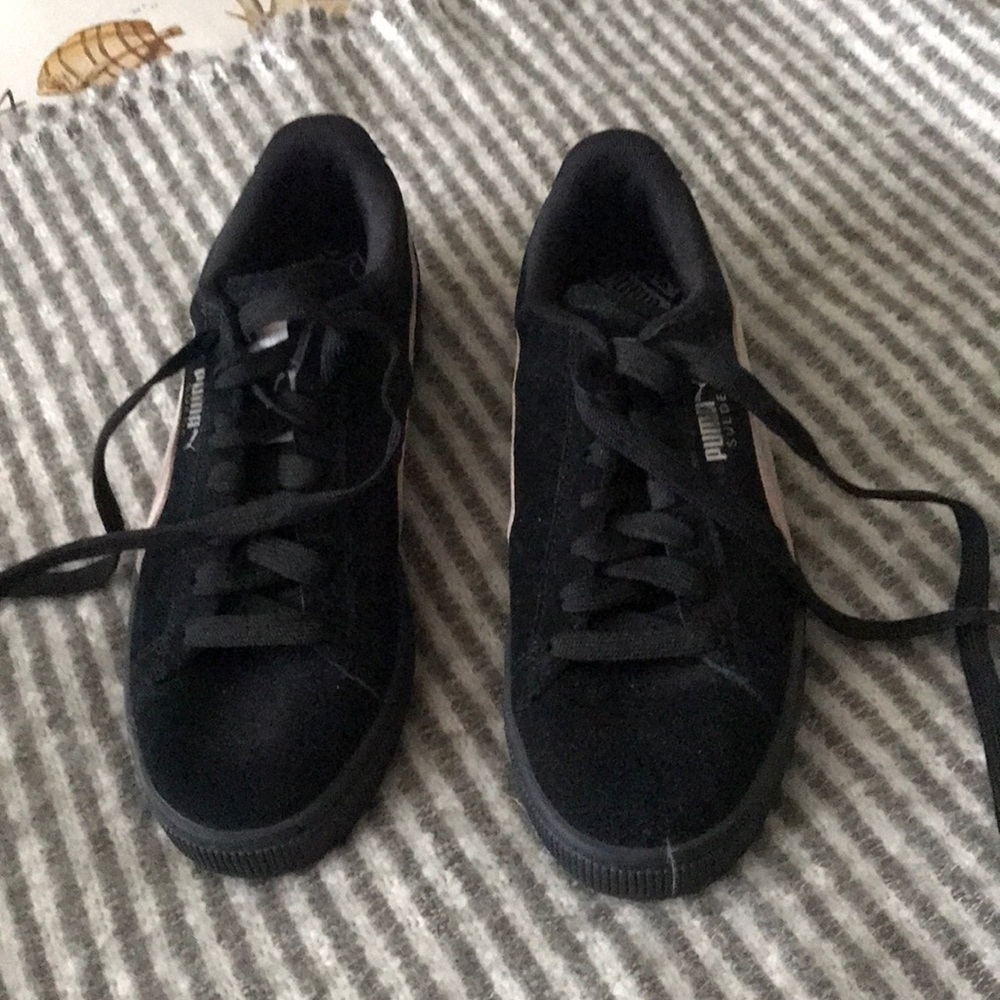 Puma sneakers